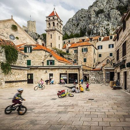 Apartments Joko Omiš Esterno foto
